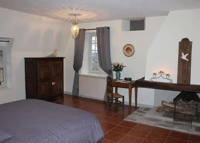 Bed & Breakfast Les Terrasses De Labade Et D'hotes Coubisou